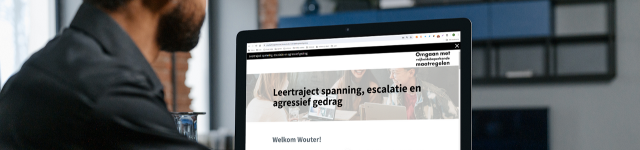 E-learning: Spanning, escalatie en agressief gedrag de-escaleren. 